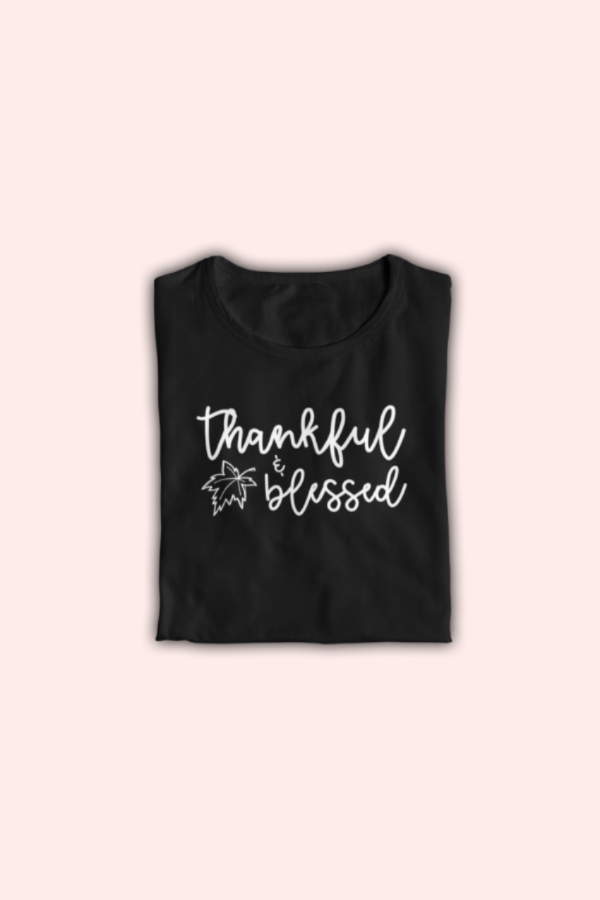 Available in many color options!  Cute and simple Teacher T Shirt sayings, designs, and quotes, you will love this growth mindset teacher tshirt!  The best teacher shirt designs anywhere!

#teacherstyle #teachertshirts #teachertees #teachersfollowteachers #teacherspayteachers #teacherfashion #iteachk #iteachfirst #iteachsecond #iteachthird #iteachfourth #iteachfifth #iteachkinder #1stgrade #2ndgrade #3rdgrade #4thgrade #5thgrade